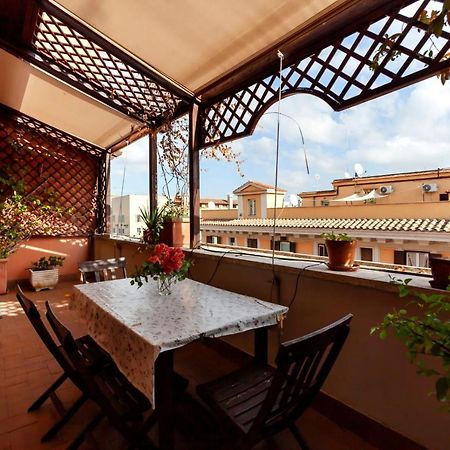 Cavalleggeri House Rome Exterior photo