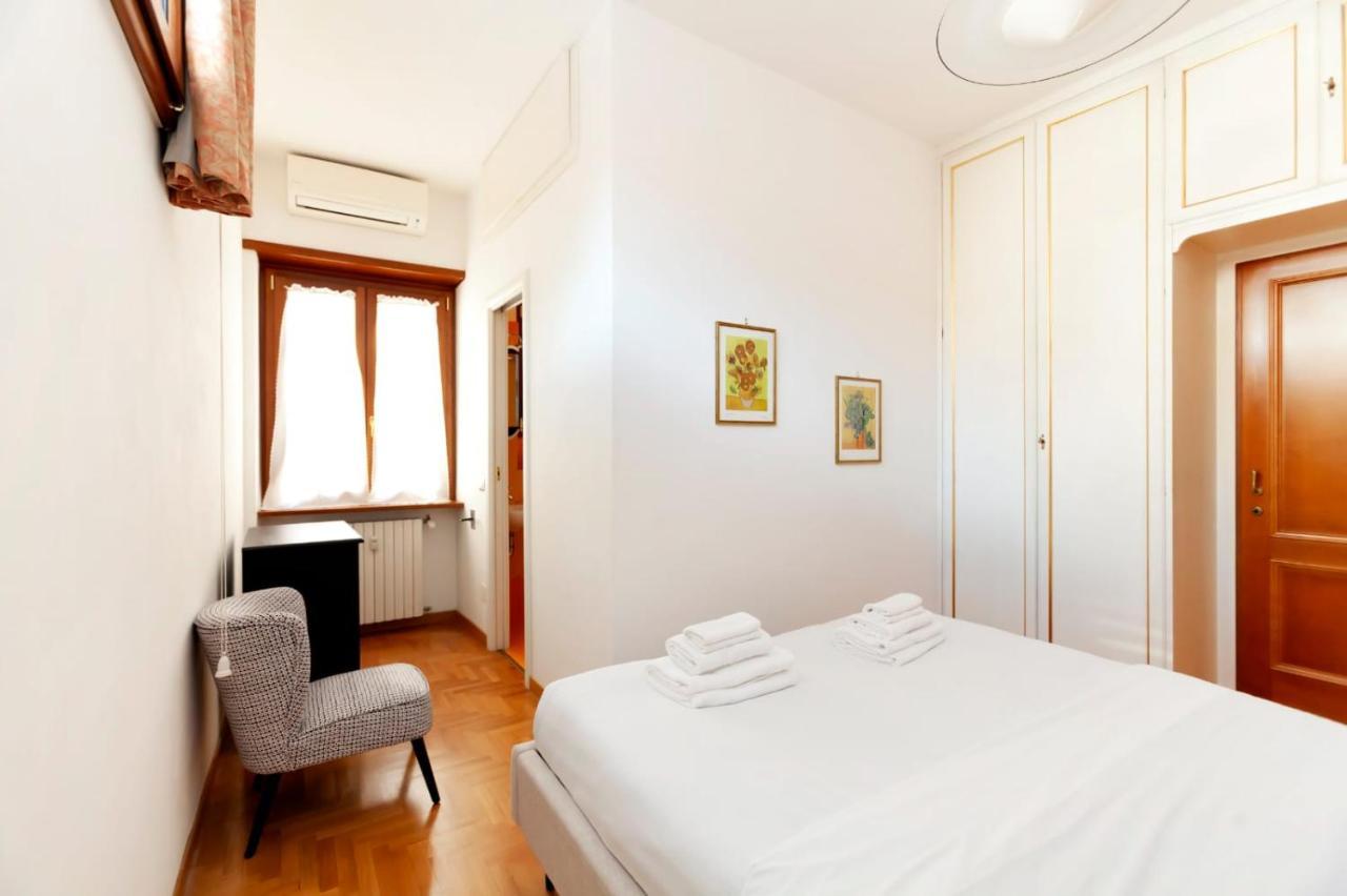 Cavalleggeri House Rome Exterior photo