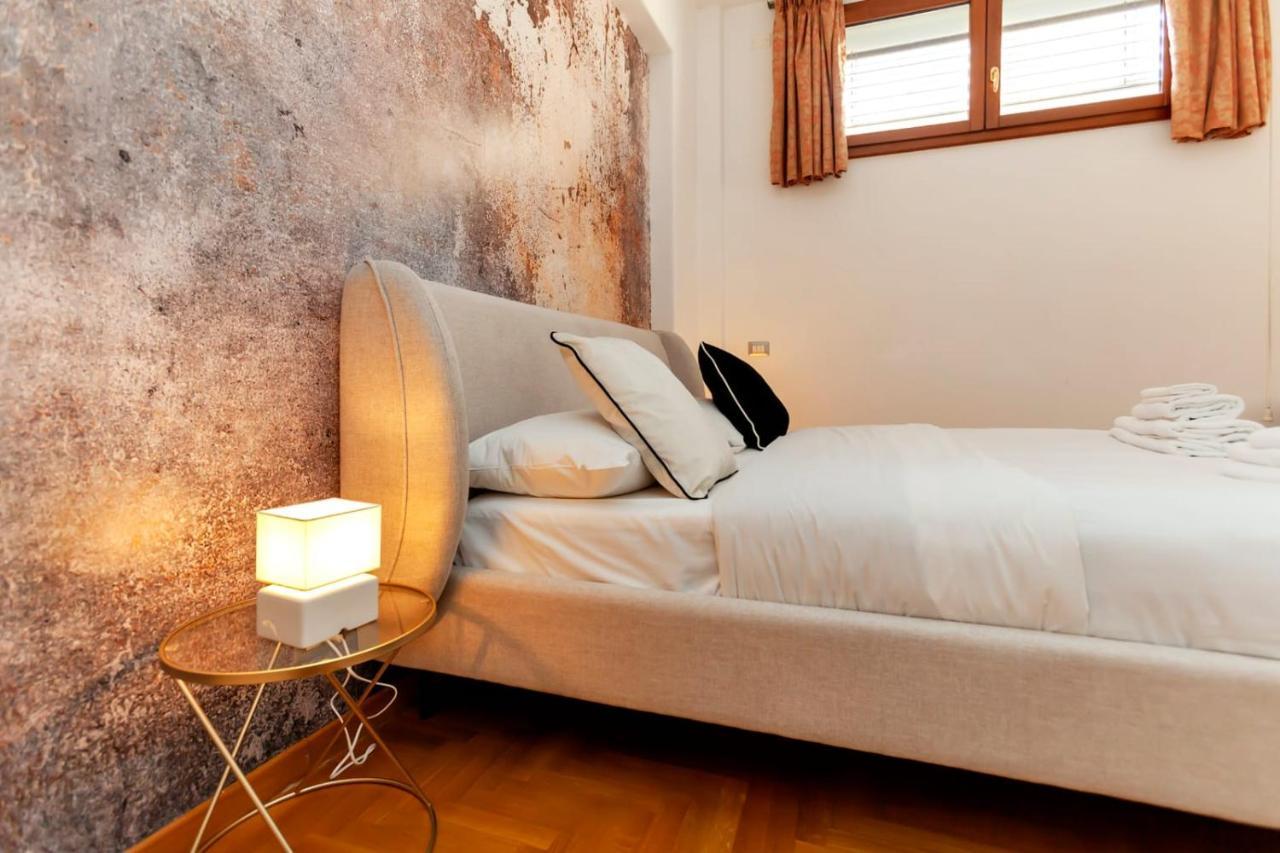Cavalleggeri House Rome Exterior photo
